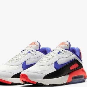 New In Box Mens Nike 2090 EOI
